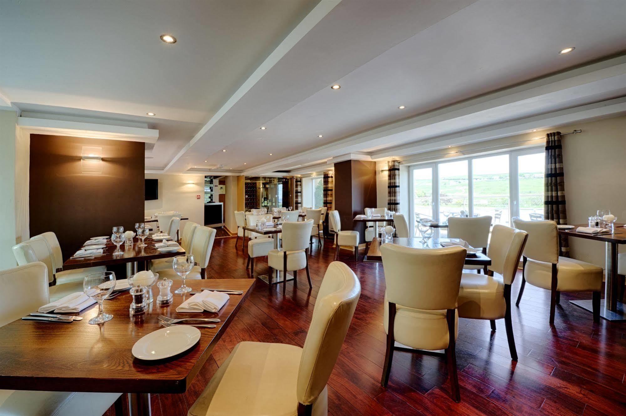 Clough Manor Hotell Denshaw Eksteriør bilde
