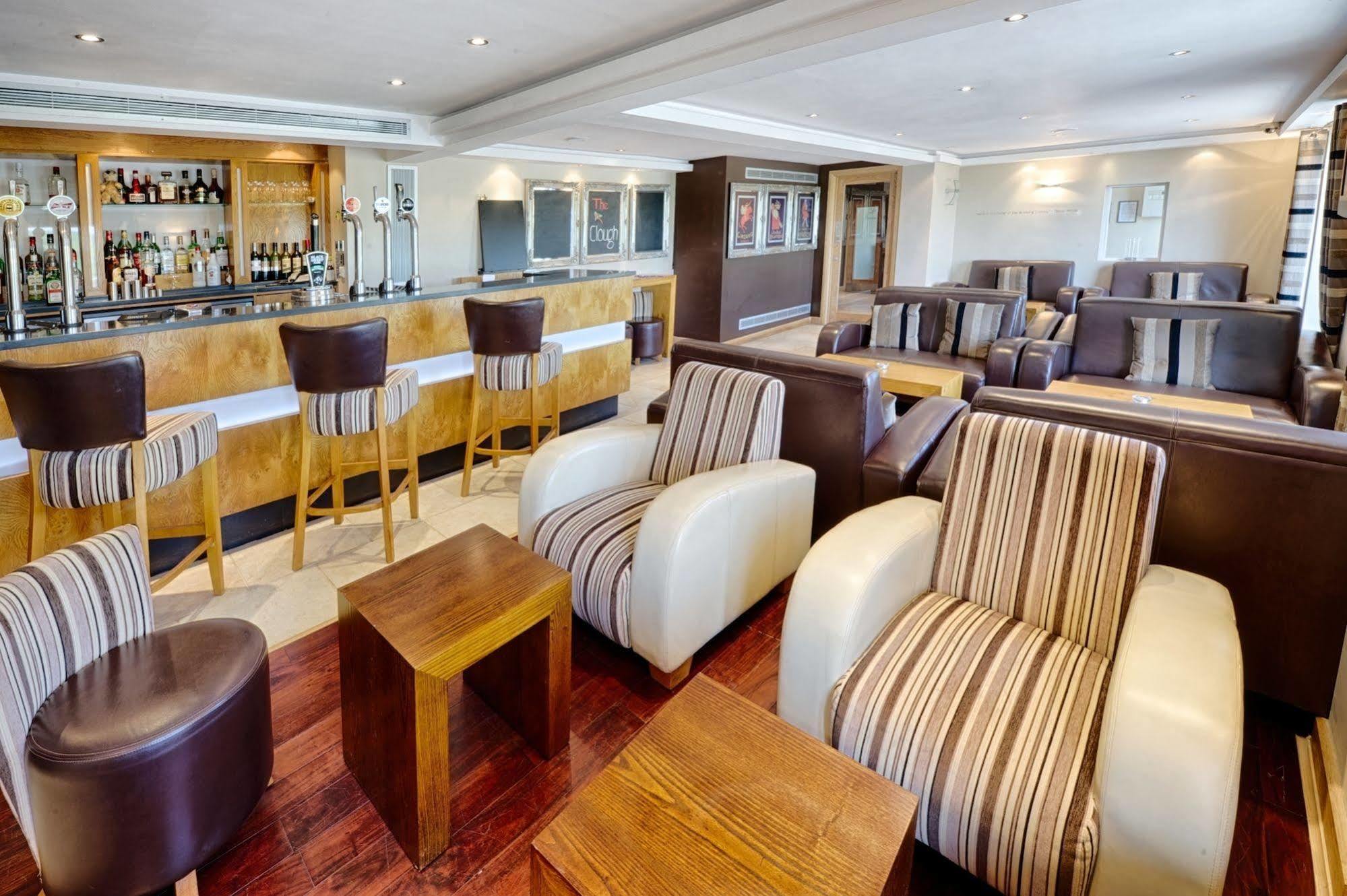 Clough Manor Hotell Denshaw Eksteriør bilde