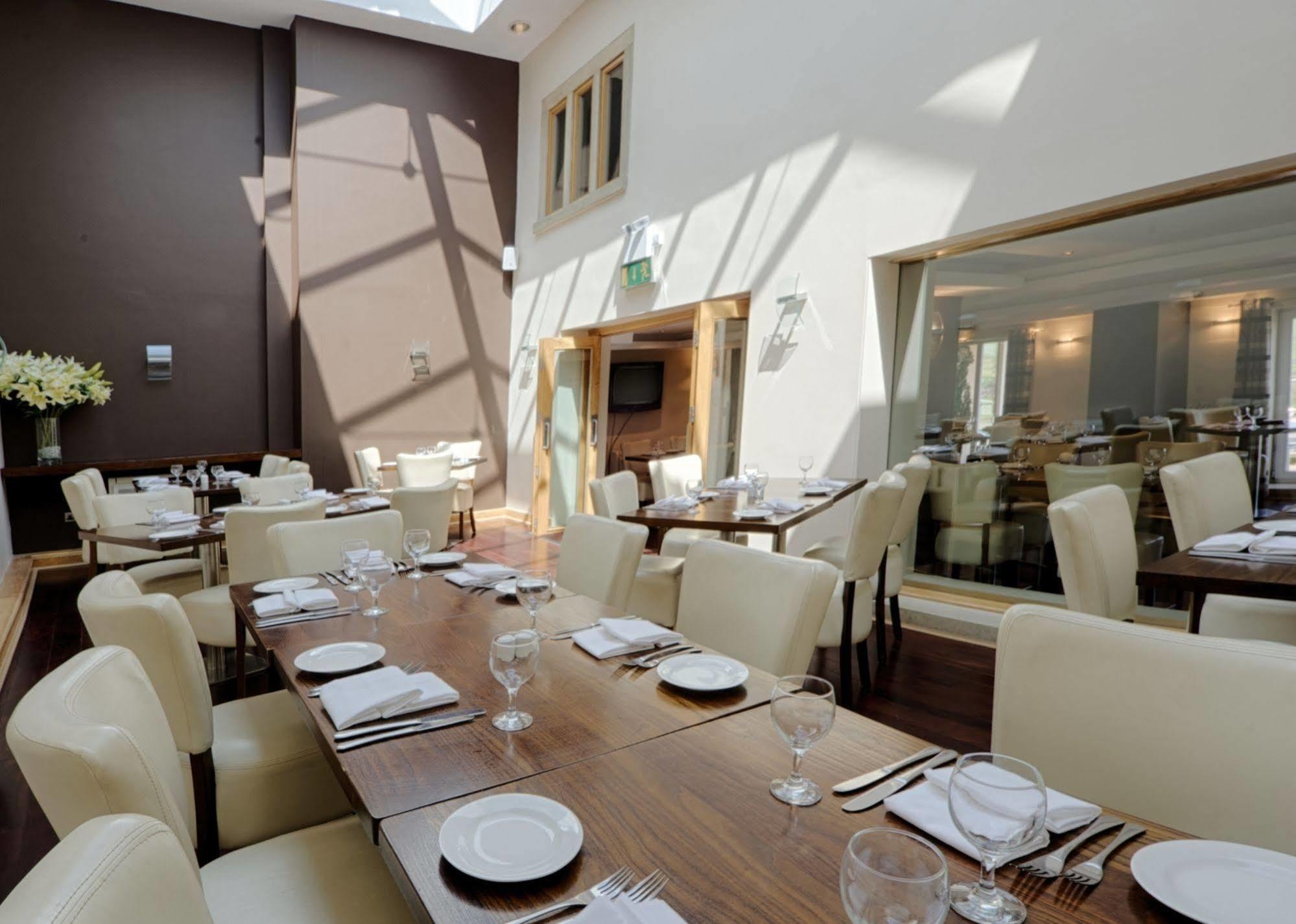 Clough Manor Hotell Denshaw Eksteriør bilde